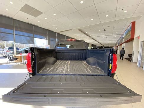 Certified 2019 Toyota Tundra SR5 w/ TRD Off Road Package AWD/4WD image 26