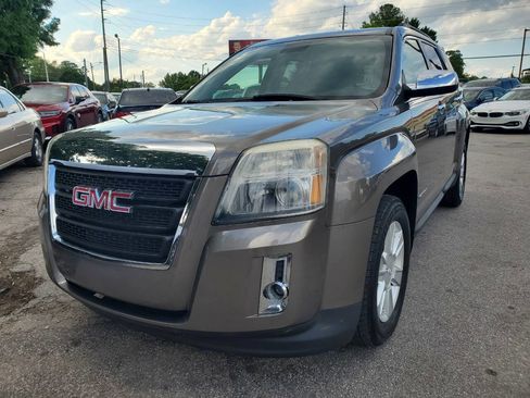 Used 2012 GMC Terrain SLE w/ Convenience Package FWD image 3