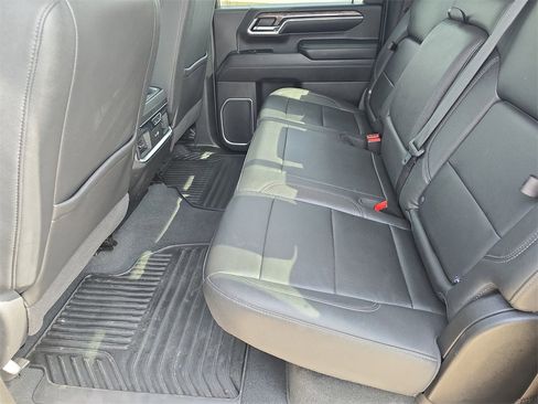 Used 2024 Chevrolet Silverado 2500 LTZ w/ LTZ Plus Package image 14