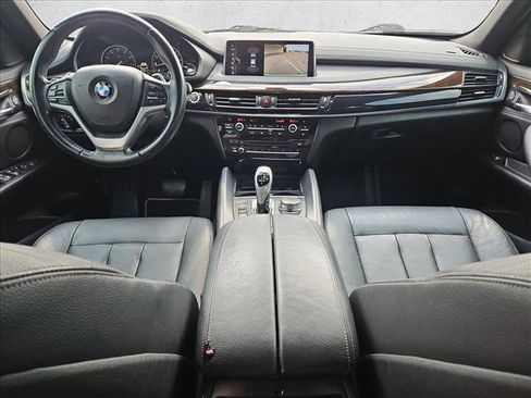 Used 2017 BMW X6 sDrive35i image 16