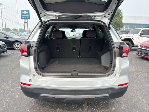 Used 2022 Chevrolet Equinox LT FWD image 24
