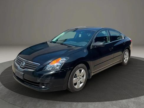 Used 2008 Nissan Altima 2.5 S w/ Convenience Pkg FWD image 3