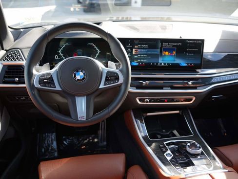 Used 2025 BMW X5 xDrive40i image 7