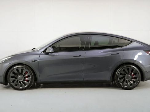 Used 2022 Tesla Model Y Performance image 48
