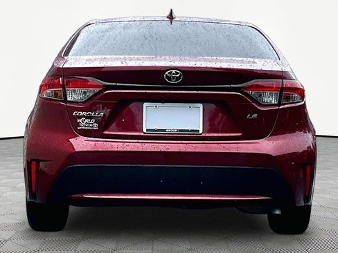 Used 2022 Toyota Corolla LE FWD image 5
