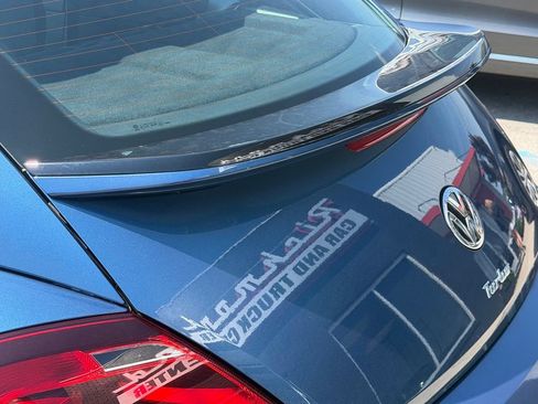 Used 2018 Volkswagen Beetle 2.0T FWD image 12