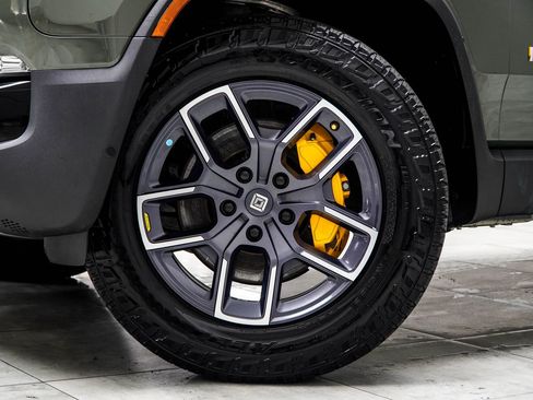 Used 2022 Rivian R1T Launch Edition AWD/4WD image 6
