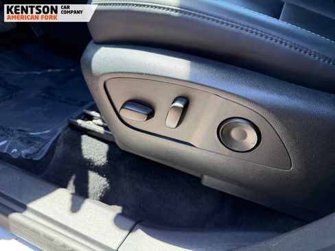 Used 2024 GMC Acadia Elevation AWD/4WD image 25