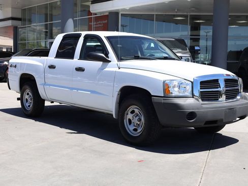 Used 2006 Dodge Dakota ST AWD/4WD image 8