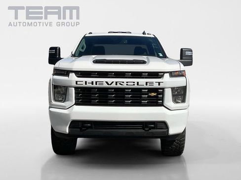 Used 2023 Chevrolet Silverado 2500 Custom w/ Custom Value Package AWD/4WD image 2