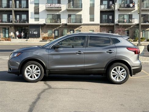 Used 2019 Nissan Rogue Sport SV w/ All-Weather Package image 4