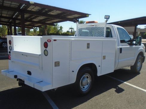 Used 2014 Ford F250 XL RWD image 5