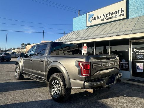 Used 2019 Ford F150 Raptor w/ Equipment Group 802A Luxury image 6