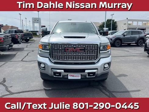 Used 2019 GMC Sierra 3500 Denali w/ Duramax Plus Package AWD/4WD image 4