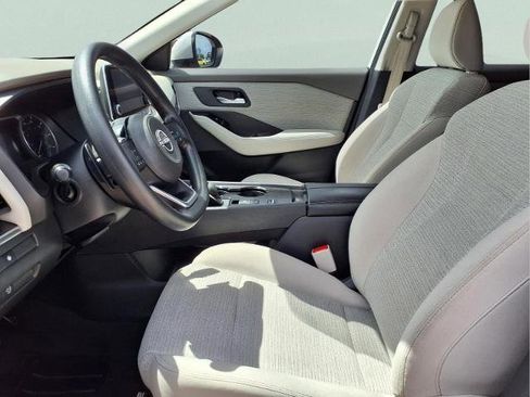 Certified 2023 Nissan Rogue SV image 10