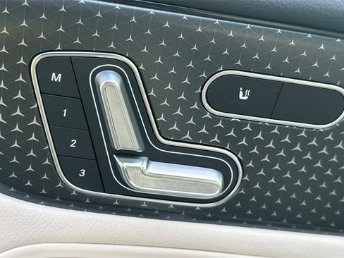 Certified 2026 Mercedes-Benz GLB 250 GLB 250 image 13