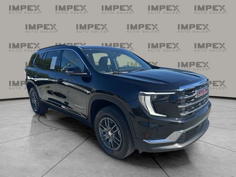 Used 2025 GMC Acadia Elevation image 7