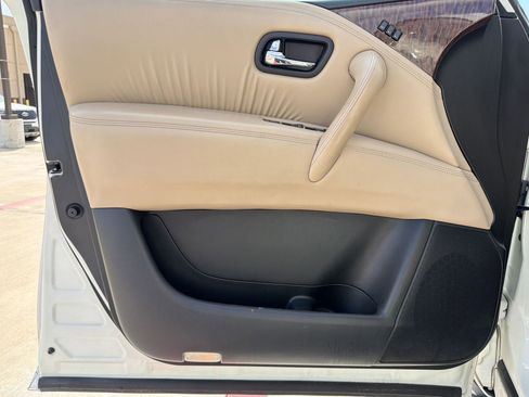 Used 2018 Nissan Armada SL w/ Premium Package image 20