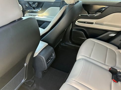 New 2025 Lincoln Corsair Premiere w/ Equipment Group 101A image 4