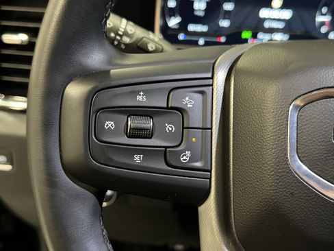 Used 2024 GMC Sierra 2500 Denali w/ Technology Package image 29