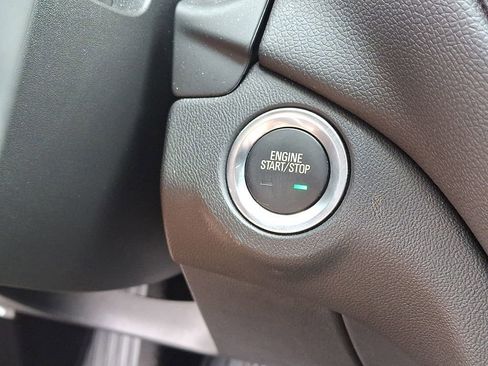 Used 2020 Chevrolet Equinox LT AWD/4WD image 22