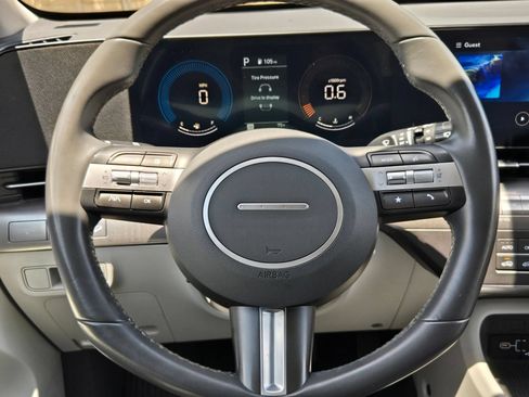 Used 2024 Hyundai Kona SEL FWD image 20