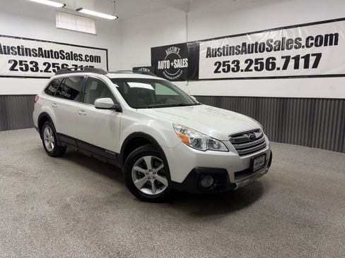 Used 2013 Subaru Outback 3.6R Limited AWD/4WD image 1