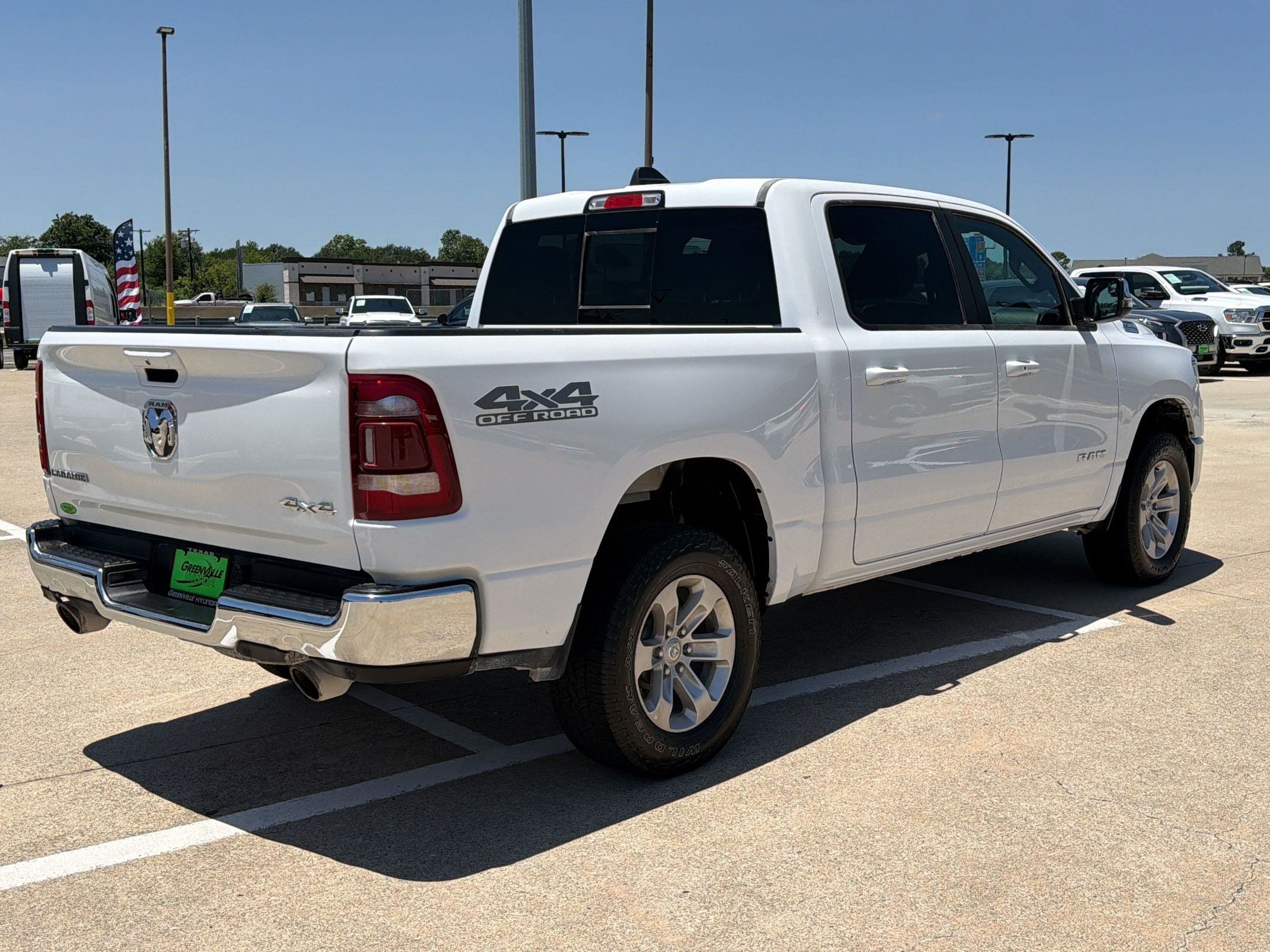 Used 2023 RAM 1500 Laramie AWD/4WD image 9