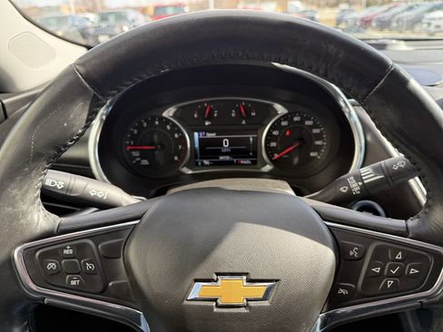 Used 2016 Chevrolet Malibu LT w/ Leather Package image 6