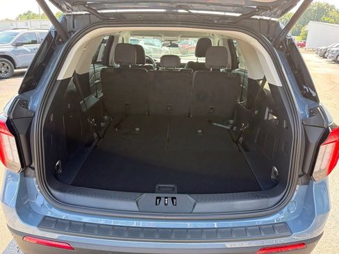 New 2026 Ford Explorer Active RWD image 10