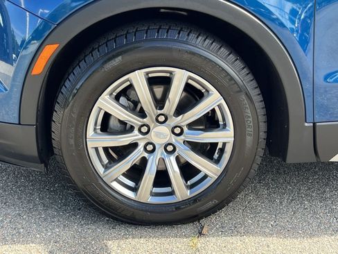 Used 2019 Cadillac XT4 Premium Luxury AWD/4WD image 9