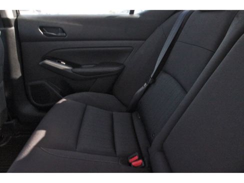 Certified 2023 Nissan Altima 2.5 SV FWD image 15