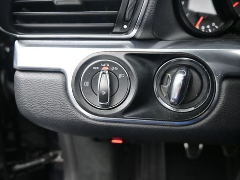 Used 2015 Porsche 911 Carrera S image 23