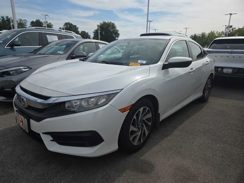 Used 2016 Honda Civic EX image 10