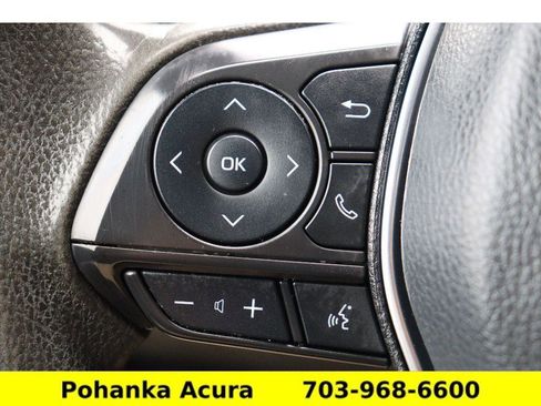 Used 2019 Toyota Camry LE image 12