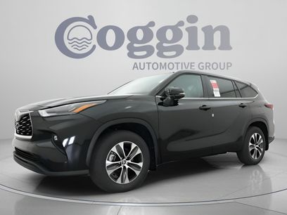 Certified 2026 Toyota Highlander XLE
