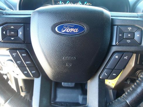 Used 2016 Ford F150 XLT w/ Equipment Group 302A Luxury image 20