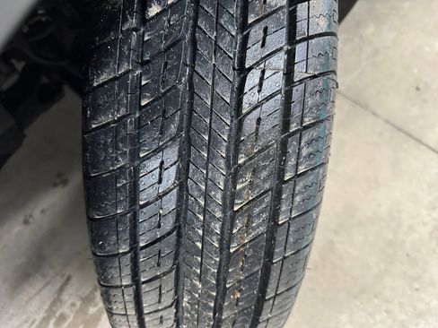 Certified 2021 Chevrolet Trax LS w/ Tint and Cruise Package image 31