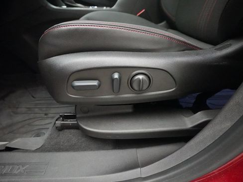 Used 2022 Chevrolet Equinox RS w/ LPO, Floor Liner Package AWD/4WD image 33