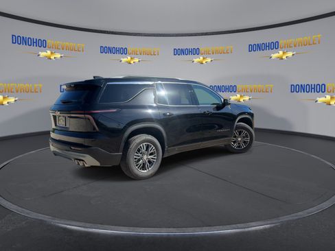 New 2026 Chevrolet Traverse LT w/ Driver Confidence Package FWD image 8