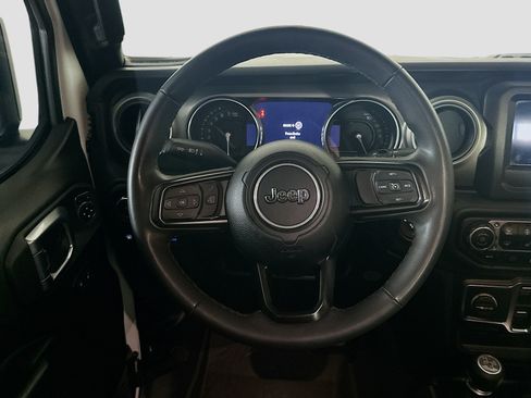 Used 2023 Jeep Wrangler Unlimited w/ Cold Weather Group AWD/4WD image 17