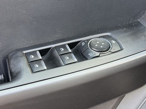 Used 2025 Ford F250 XLT AWD/4WD image 25