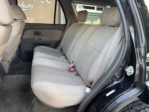 Used 2001 Toyota 4Runner SR5 image 14