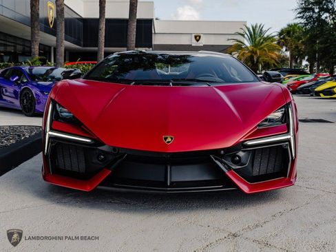 Used 2025 Lamborghini Revuelto AWD/4WD image 10