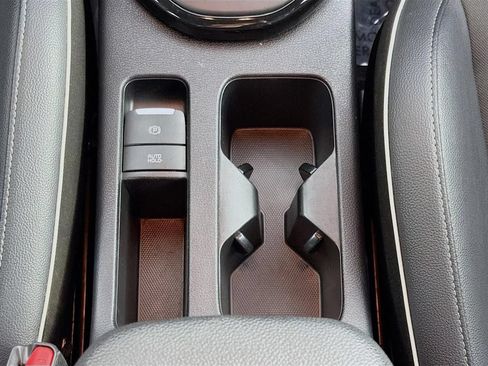 Used 2024 Kia Forte GT-Line FWD image 18
