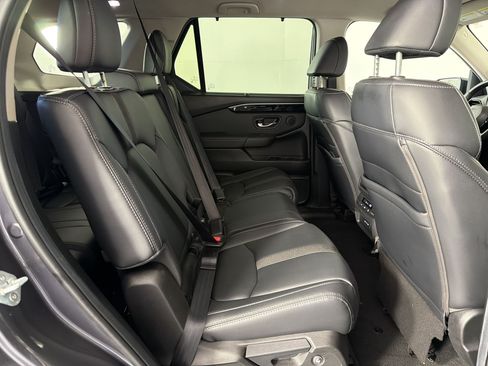 Used 2025 Honda Pilot EX-L image 30