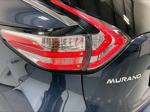 Used 2016 Nissan Murano S image 37