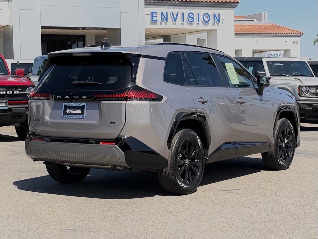 Used 2026 Toyota RAV4 SE FWD image 8