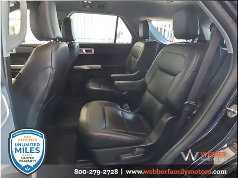 Used 2024 Ford Explorer XLT w/ Equipment Group 202A AWD/4WD image 13
