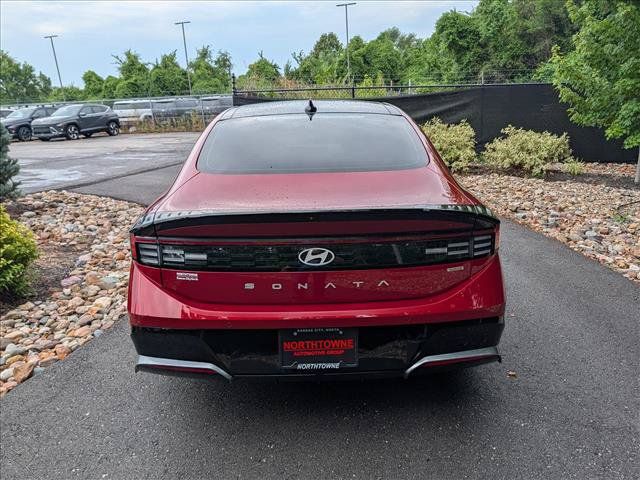Certified 2024 Hyundai Sonata Limited FWD image 4